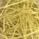 Декоративный бумажный наполнитель для подарочных коробок и пакетов лимонно-желтый 50 г - изображение 1
