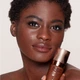 Тональная основа для лица Charlotte Tilbury Airbrush Flawless Foundation (30 мл) 16 NEUTRAL - изображение 4