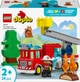Конструктор LEGO DUPLO Town Пожарная машина со шлангом и пожарным 28 деталей (10473) - изображение 1