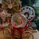 Новорічний декоративний світильник снігова куля-карета Anex Carriage 2501 з підсвічуванням та автопіддувом - зображення 3