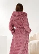 Женский махровый халат миди с капюшоном SM183146 2XL-3XL (56-60) Темно-розовый - изображение 4