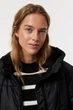 Куртка демісезонна жіноча H&M 205739-4 XL(180/116) чорний (2057390005) - изображение 6