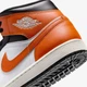 Чоловічі кросівки AIR JORDAN 1 MIDПомаранчевий 44 (DQ8426-801) - зображення 5