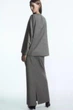 Блуза жіноча COS deconstructed power-shoulder wool top 1201152001 34 Сірий - зображення 6