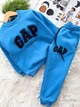 Дитячий костюм для хлопчика GAP на флісі (світшот+джогери) 116-122 см синій - зображення 1