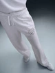 Спортивные штаны теплые женские Nike Sportswear Club Fleece HJ0869-051 L Светло-серые (0197860138827) - изображение 3