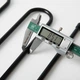 S-образная металлическая вешалка для одежды 28,5см х 35см - изображение 6