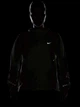 Спортивная ветровка для бега с капюшоном женская Nike W Nk Swift Rpl Pkbl Jkt HQ0650-133 L Бежевая (0197859702237) - изображение 11