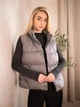 Теплый жилет короткий женский EQUILIBRI W171 004 000-172 M Grey (2299965849900) - изображение 1