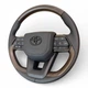 Кермо для Toyota Land Cruiser 200, Prado 150. В стилі LC300. З підігрівом. Коричневе дерево. Подушка зі шкіри - чорний логотип. В сборі. - зображення 3