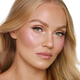 Деликатний сухой хайлайтер Charlotte Tilbury Hollywood Glow Glide Architect Highlighter Pillow Talk Glow 6.5 г - изображение 6