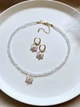 Серьги с белым цветком 5503 - изображение 4