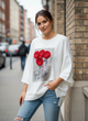 Женский свитшот oversize с вышивкой Маки Modna KAZKA MKNK4567 - 42/44, Білий - изображение 1