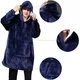 Плед с капюшоном и рукавами Huggle Hoodie оверсайз. Цвет: синий One size - изображение 5