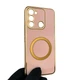 Чехол для Tecno Spark Go (KG5m) глянцевый с защитой камеры с золотой окантовкой и кольцом MagSafe пудровый - изображение 2