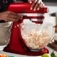 Кухонный комбайн KitchenAid Artisan 4,8 л 5KSM185PSECA с откидным блоком карамельное яблоко - изображение 5