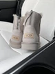 Жіночі угг Міні Замш Світло Сірі Змійка та Лак Пьятка UGG Mini Light Grey Suide Zipper (39, бежевый) - изображение 3