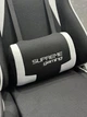 Компьютерное кресло PlayMaker Supreme Gaming 94558 чёрно-белое ткань, 138×68×49 см, 120 кг - изображение 4