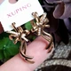 Серьги Xuping Jewelry длина 2.9см ширина 1.2см медицинское золото позолота 18К с1658 - изображение 5