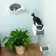 Гамак Trixie настінний для котів 54 х 28 х 33 см біло-сірий - зображення 4