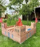 Детская песочница Playtive «Рыцарский замок» с сиденьями и башнями - изображение 9