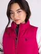 Теплый жилет короткий женский U.S. Polo Assn 132996507 M Розовый (1159851769) - изображение 4