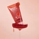 Очищувальний желейний гель для обличчя з камелією та колагеном ROUND LAB Camellia Deep Collagen Jelly Mask Cleanser, 150 мл - зображення 4