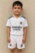 Детская футбольная форма Real Madrid Килиан Мбаппе №9, футболка + шорты (домашняя) 26(140-145см) - изображение 2