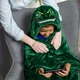 Детский худи-плед 120×120 см Динозавр с капюшоном и подсветкой глаз, зеленый - изображение 5