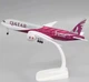 Модель літака Boeing 777 AIR QATAR Airways 1:300 металева лита колекційна модель пасажирського авіалайнера 20 см - зображення 7