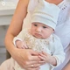 Костюм для крещения мальчика Мамине Сонечо Богатырь золотой 62 размер (вышиванка, брюки, шапка и пинетки), велюр айвори + мешочек для локона в подарок (арт.12218) - изображение 3