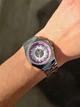 Годинник жіночий Guess інкрустований діамантом GW0551L1 оригінал - изображение 2