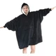 Толстовка-плед с капюшоном и большим карманом 80*100 см HUGGLE HOODIE искусственный мех, черный - изображение 3