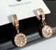 Сережки в стилі Chanel з камінням в золотому кольорі - изображение 5
