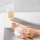 Гель-эксфолиант для сияния с каолином и бакучиолом Baku-Kaol Brightening Scrub Cleanser APOTHE 100 мл 8809859160253 - изображение 3