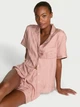 Піжама Сатинова (сорочка + шорти) Victoria's Secret Signature Satin Short Pajama Set S Бежевий (27178716D) - зображення 1