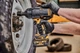 Акумуляторний гайковерт DeWalt DCF900P2G [95765] - зображення 9