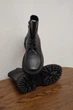 Женские зимние кожаные ботинки PARADIZE SHOES черного цвета с боковой молнией и шнуровкой на высокой платформе с каблуком 37 размер (стелька 23,5 см) - изображение 3