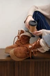 Женские зимние угги PARADIZE SHOES из рыжей замши со шнуровкой и белой меховой опушкой на высокой подошве 37 размер (стелька 24,1 см) - изображение 5