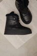 Женские зимние кожаные угги PARADIZE SHOES из черной кожи со шнуровкой и меховой опушкой на высокой подошве 40 размер (стелька 26,1 см) - изображение 2