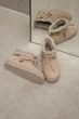 Жіночі короткі зимові уггі PARADIZE SHOES із світло-бежевої замші зі шнурівкою та хутряною опушкою на низькій підошві 36 розмір (устілка 23,4 см) - зображення 2