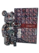 Статуетка колекційний набір Bearbrick Benjamin Grant Overview Barcelona 400% + 100% 28 см + 7 см Medicom Toy Барселона - зображення 3