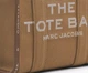 Женская сумка тоут Marc Jacobs The Jacquard Small Tote Bag Camel - изображение 4
