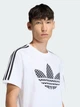 Футболка хлопковая длинная мужская Adidas Originals Monogram Infill KD1360 M Белая с принтом (4068822134828) - изображение 4