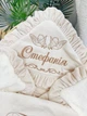 Утеплённая крыжма для девочки Family Tradition велюровая махра плюш с вышивкой и оборками 100х100 см Стефания - изображение 2