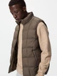 Теплий жилет чоловічий UNIQLO 331152138 L Коричневий (1159852986) - зображення 2