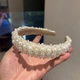 Обруч для волосся з перлами та кристалами "Wide Pearl Queen", прикраса на голову, білий - изображение 3