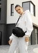 Женская сумка через плечо бананка Sambag Flex черная тканевая 30×17×15 см (85351065) - изображение 1