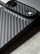 Чехол K-Doo Air Carbon противоударный для iPhone 17 Air черный - изображение 3