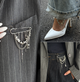 Брошка-булавка Fashion Jewerly багатофункціональна з ланцюжками Y2K брошка-фіксатор для декору одягу, джинсів, сумок, срібляста (SVS) - зображення 2